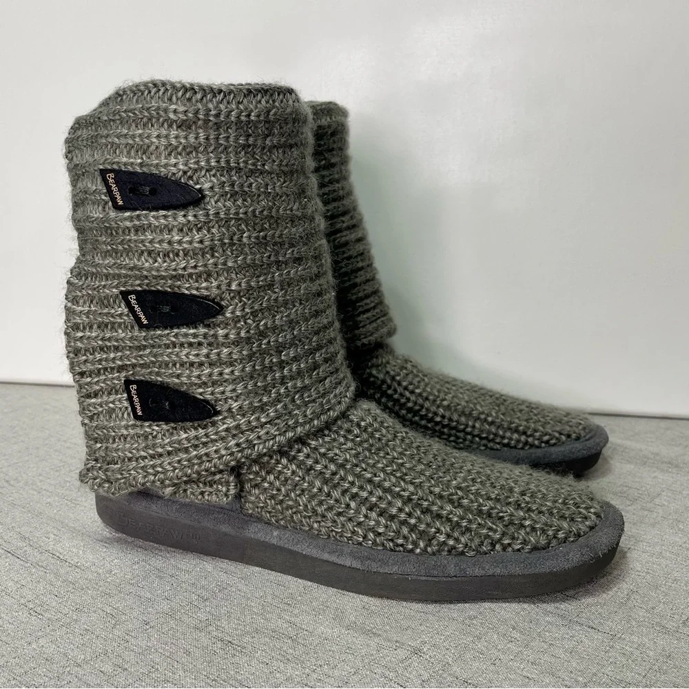 BearPaw Gray Sweater Boot Fall Winter Boots 6